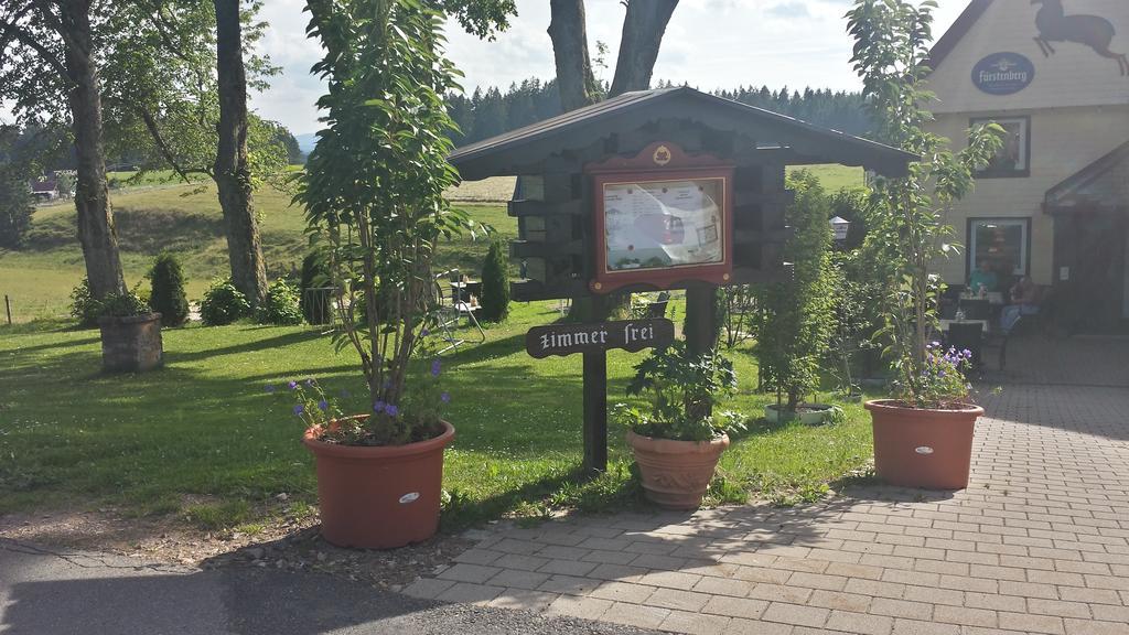 Gasthaus Zum Hirschen Furtwangen Buitenkant foto