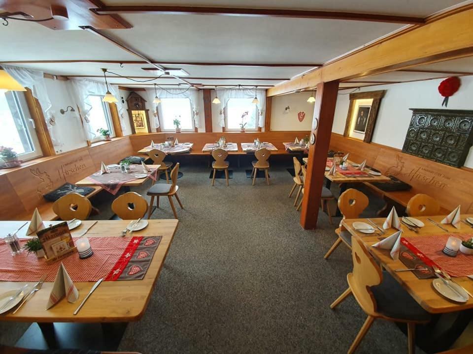 Gasthaus Zum Hirschen Furtwangen Buitenkant foto